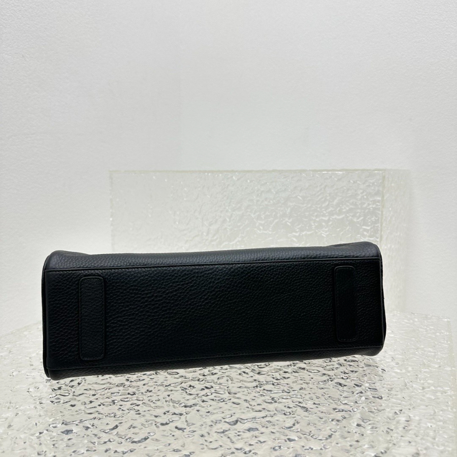 2_ddeUd018svc88ewarquj18p_ad1xdz.jpg
