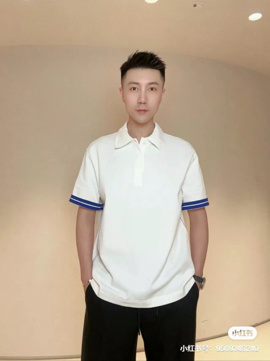 하얀악마 버버리 티셔츠 (2).jpg