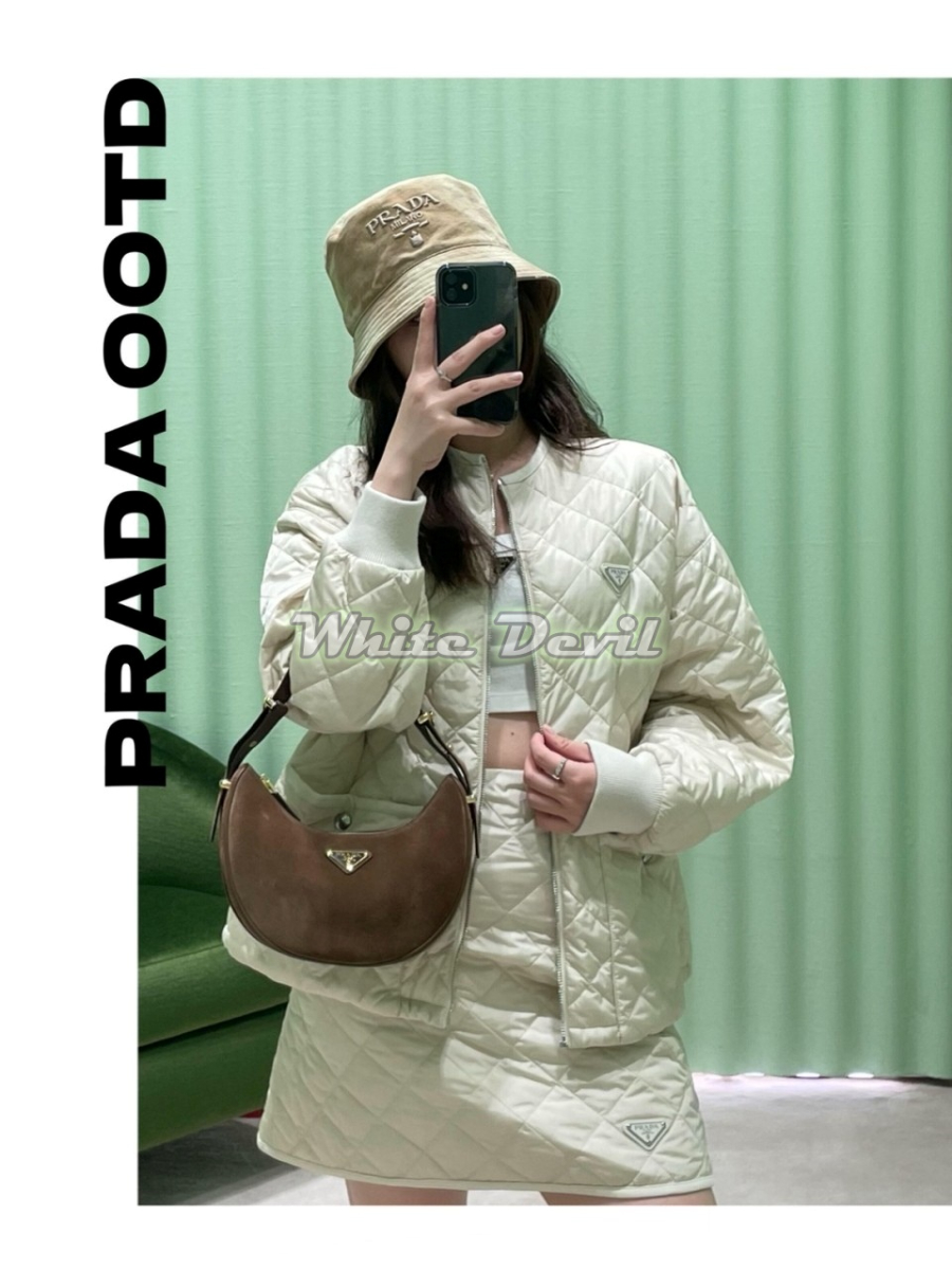 하얀악마 프라다 숄더백 (2).jpg