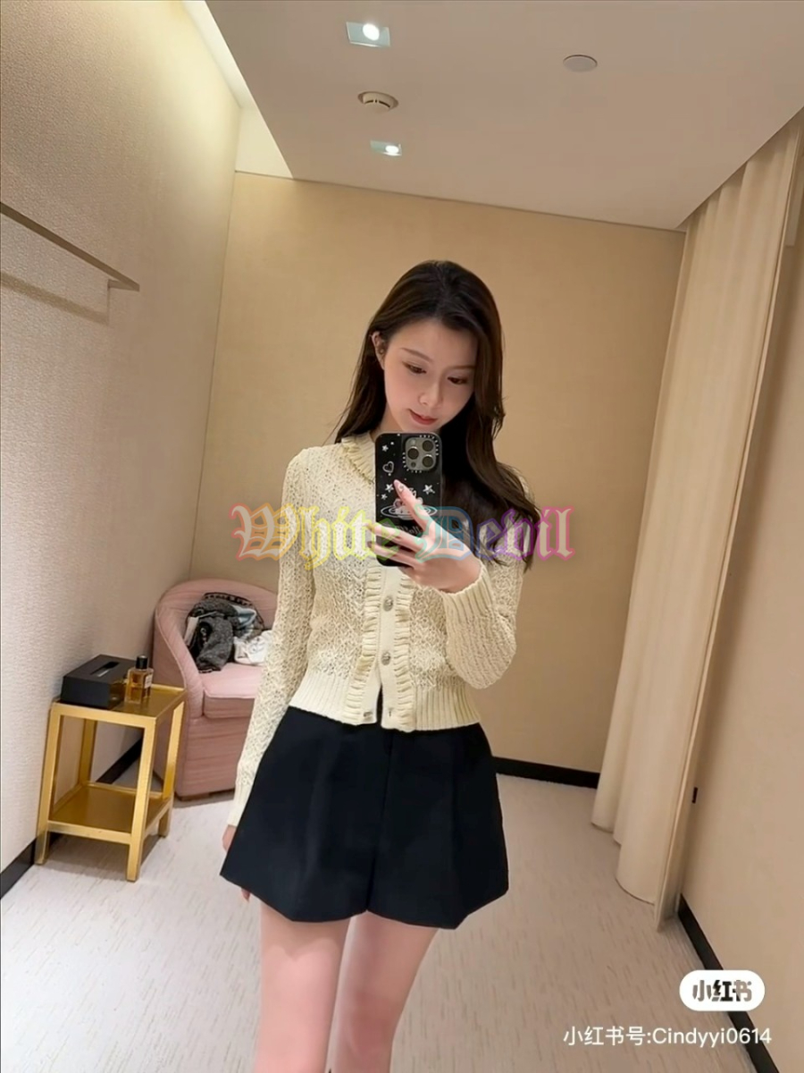 하얀악마 샤넬 가디건 (1).jpg