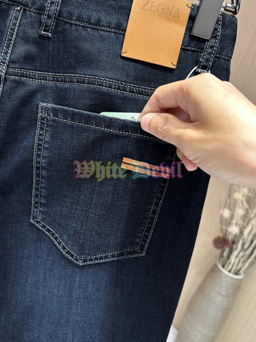 하얀악마 제냐 청바지 (9).jpg