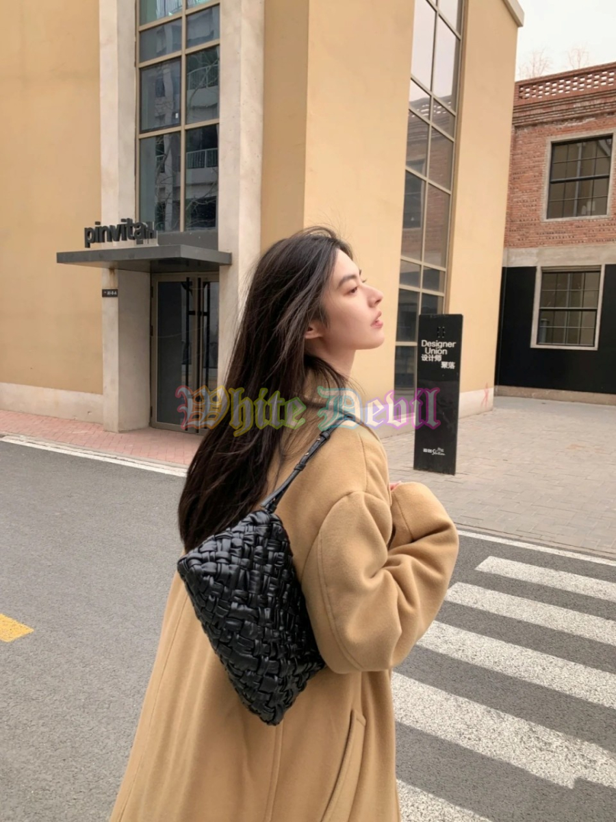 하얀악마 보테가 숄더백 (1).jpg