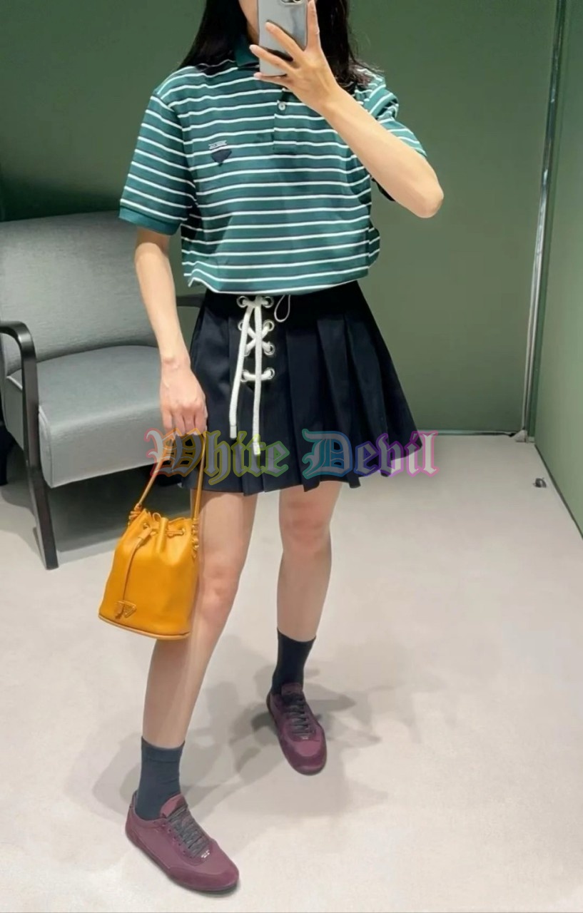 하얀악마 프라다 치마 (2).jpg