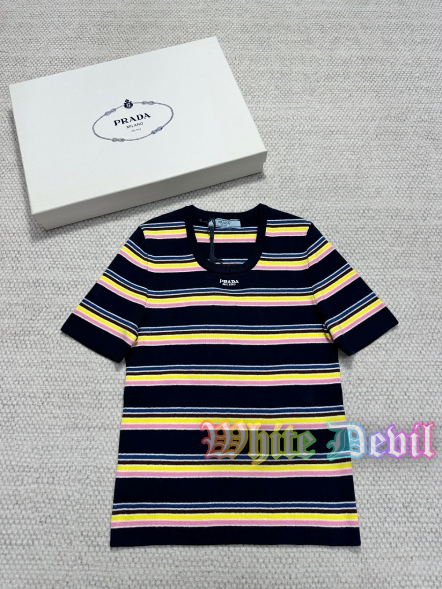 하얀악마 프라다 반팔니트 (4).jpg