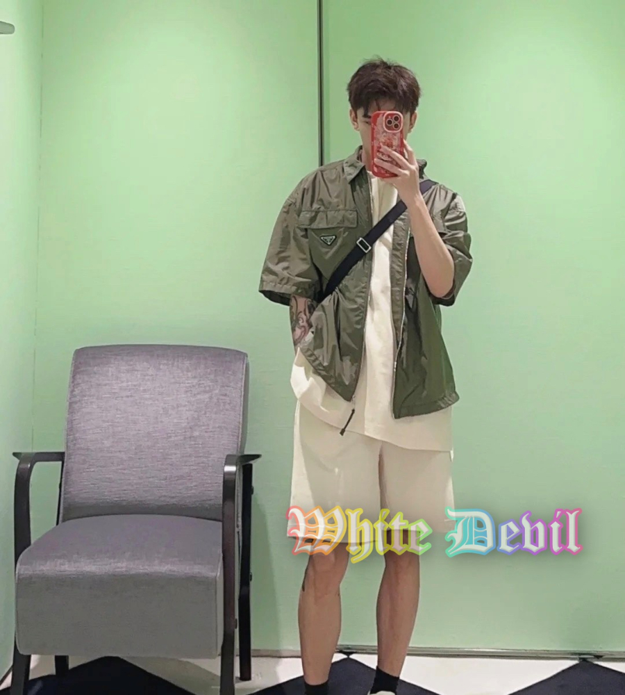 하얀악마 프라다 자켓 (1).jpg