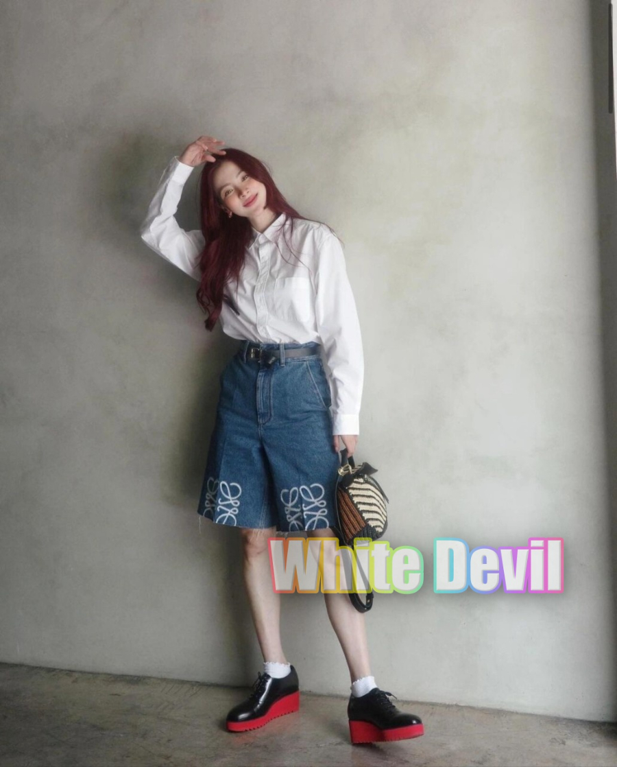 하얀악마 로에베 반바지 (2).jpg