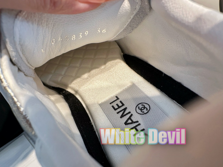 하얀악마 샤넬 운동화 (14).jpg